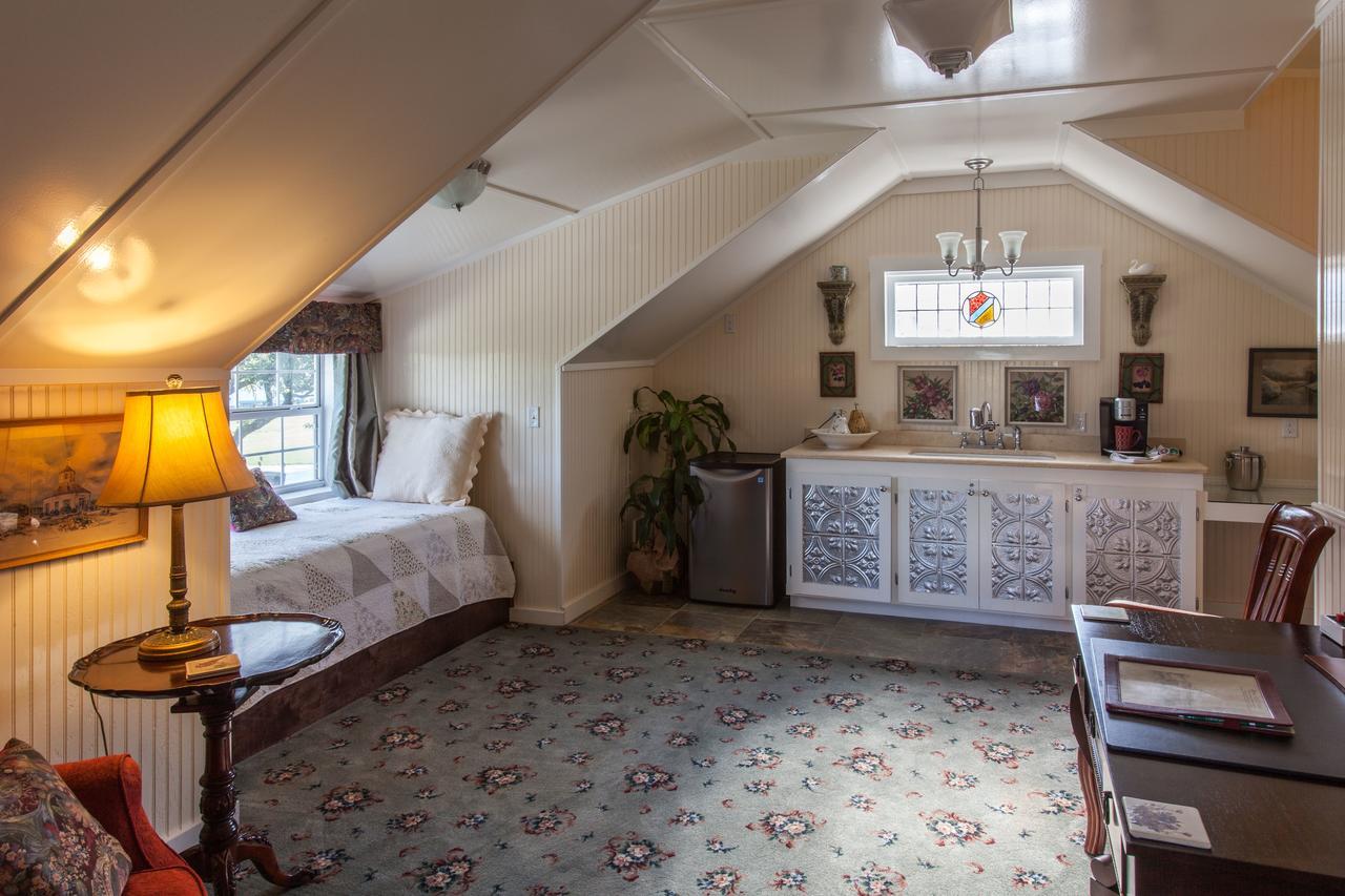 Rose Hill Retreat Aaa Four Diamond Inn Stonewall Eksteriør billede